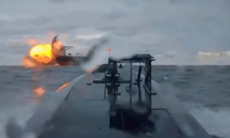 روسيا تتهم زوارق أوكرانية بمهاجمة ناقلة غاز في المتوسط 1 روسيا تتهم زوارق أوكرانية بمهاجمة ناقلة غاز في المتوسط