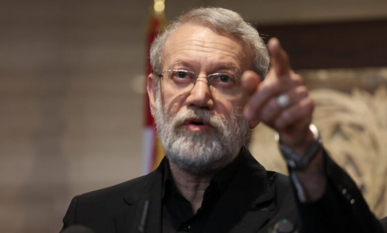 لاريجاني يعلن أسر جنود أمريكيين خارج إيران