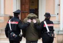 سائق إسعاف إيطالي متهم بقـ.ـتل 5 مسنين في دور رعاية بإميليا رومانيا