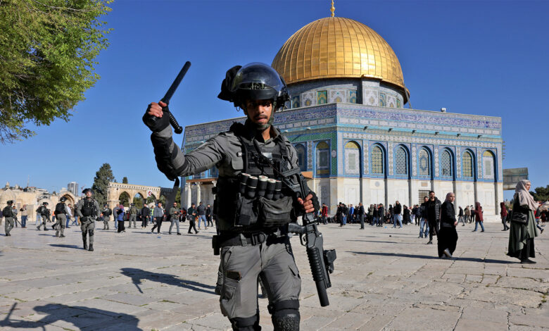 ماليزيا تدين إغلاق المسجد الأقصى وتصفه بانتهاك للقانون الدولي