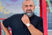 اتحاد طنجة المغربي يعيّن الجزائري عبد الحق بنشيخة مدرباً جديداً للفريق