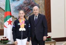 الرئيس الجزائري يهنئ كيليا نمور بعد تتويجها بذهبية بطولة العالم في باكو