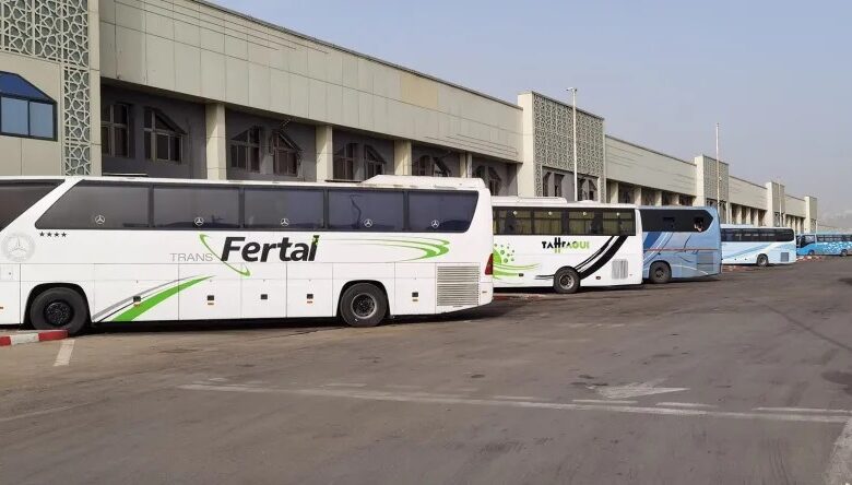 إطلاق خط حافلات دولي جديد يربط الجزائر العاصمة بتونس العاصمة