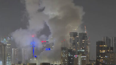 انفجارات في إسرائيل إثر موجة صواريخ إيرانية وتحذيرات من اتساع نطاق القصف