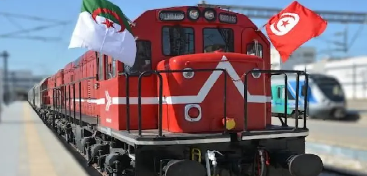 السكك الحديدية التونسية تعدّل جدول القطار الدولي تونس – عنابة بمناسبة عيد الفطر