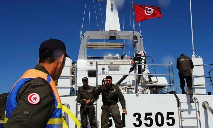 فقدان مركب صيد قبالة قليبية وبدء عمليات بحث بحرية وجوية 1 فقدان مركب صيد قبالة قليبية وبدء عمليات بحث بحرية وجوية